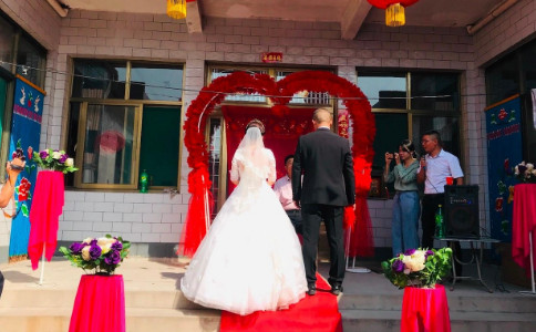 <b>A型血參加前任婚禮攻略,你要控制你自己</b>