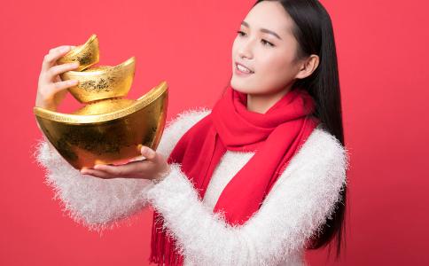 誰是屬豬的人在2020年的財運貴人?當然是他了