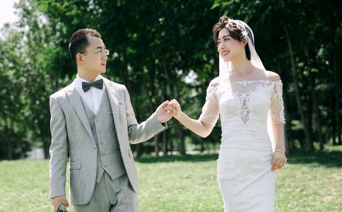 <b>1983男屬豬會離婚嗎 分析他們的一生婚姻狀況</b>