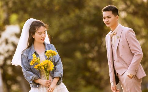 婚姻感情分析 83年男豬有幾段婚姻
