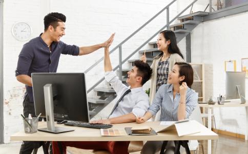 2020年屬蛇的事業最佳方位 靠近些 工作越來越順
