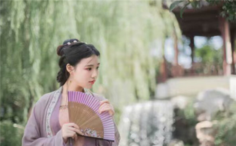 把感情當投資的星座女