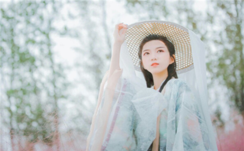 口是心非表裏不壹的女人面相