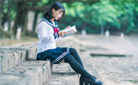 女孩出生的四個最佳時辰,什麽時辰女命中藏財