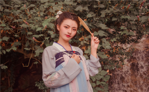 戀愛中完全舍棄個人空間的星座