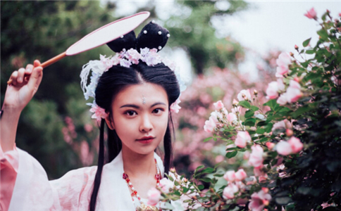 測測妳未來對象會沈迷遊戲而忽略妳嗎
