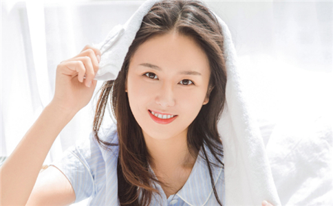 塔羅牌占蔔婚姻,2021年妳的婚姻走勢情況
