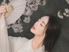 夢見大片水