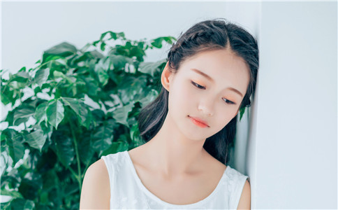 塔羅占蔔妳老婆雙十二會花妳多少錢