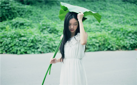 <b>塔羅測妳跟情敵誰漂亮</b>
