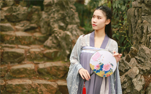 塔羅占蔔 妳在家庭中擔任什麽角色