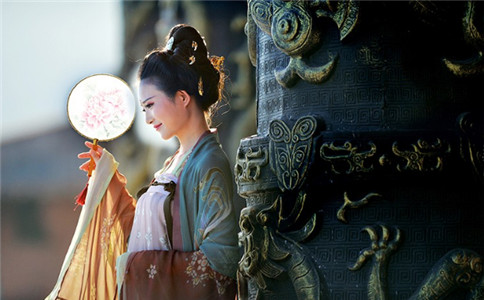 塔羅占蔔 妳跟學歷不對等的對象能幸福嗎