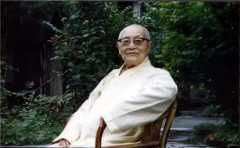 “中國當代第壹比丘尼”,辭去“公務員”後剃度出家,連周總理都贊賞她