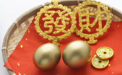 碰到偏財運八字好的人 別看他平凡 但也有一夜暴富的可能