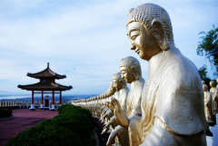 佛教有哪些經文，這8部經典佛經，信佛學佛者必讀