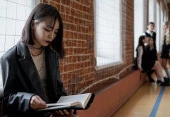 女人越絕情越好挽回文案,感情中口是心非的女人