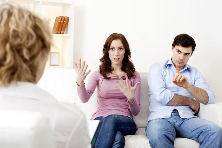 老公不行应该离婚吗 刚结婚发现老公不行想离婚