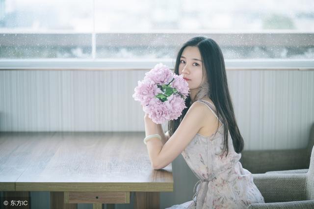 老公一直和别的女人有联系怎么办 老公一直和别的女人有联系怎么办呢